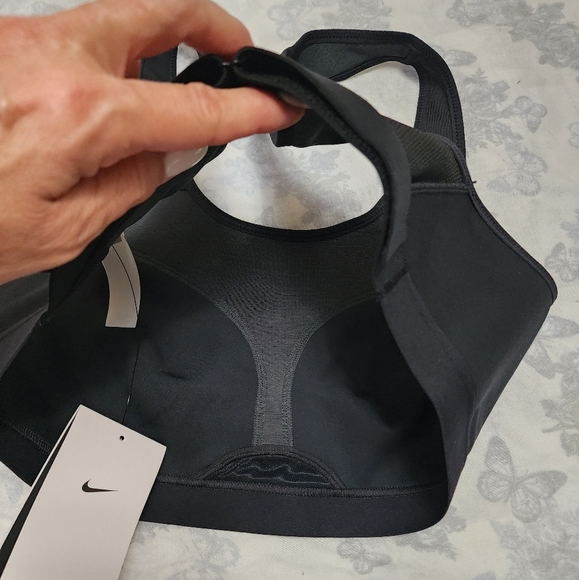 Nike Swoosh Sports Bra - Picture 11 of 13